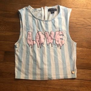 Kendall & Kylie crop top